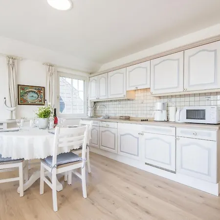 Apartment Soenshoern Whg 6 *